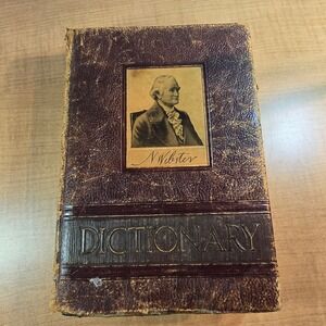 Webster's New Collegiate Dictionary 2nd Edition Copyright 1951 Leatherlike Cover